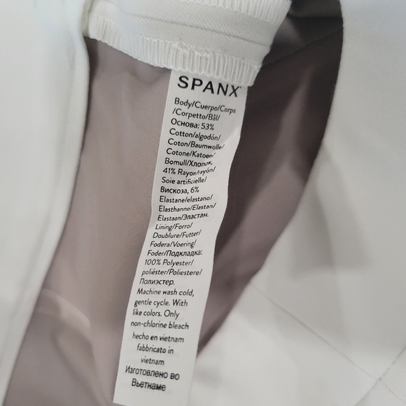 SPANX Silver Lining Polished Kick Flare Pants Classic White Size M - Picture 9 of 10